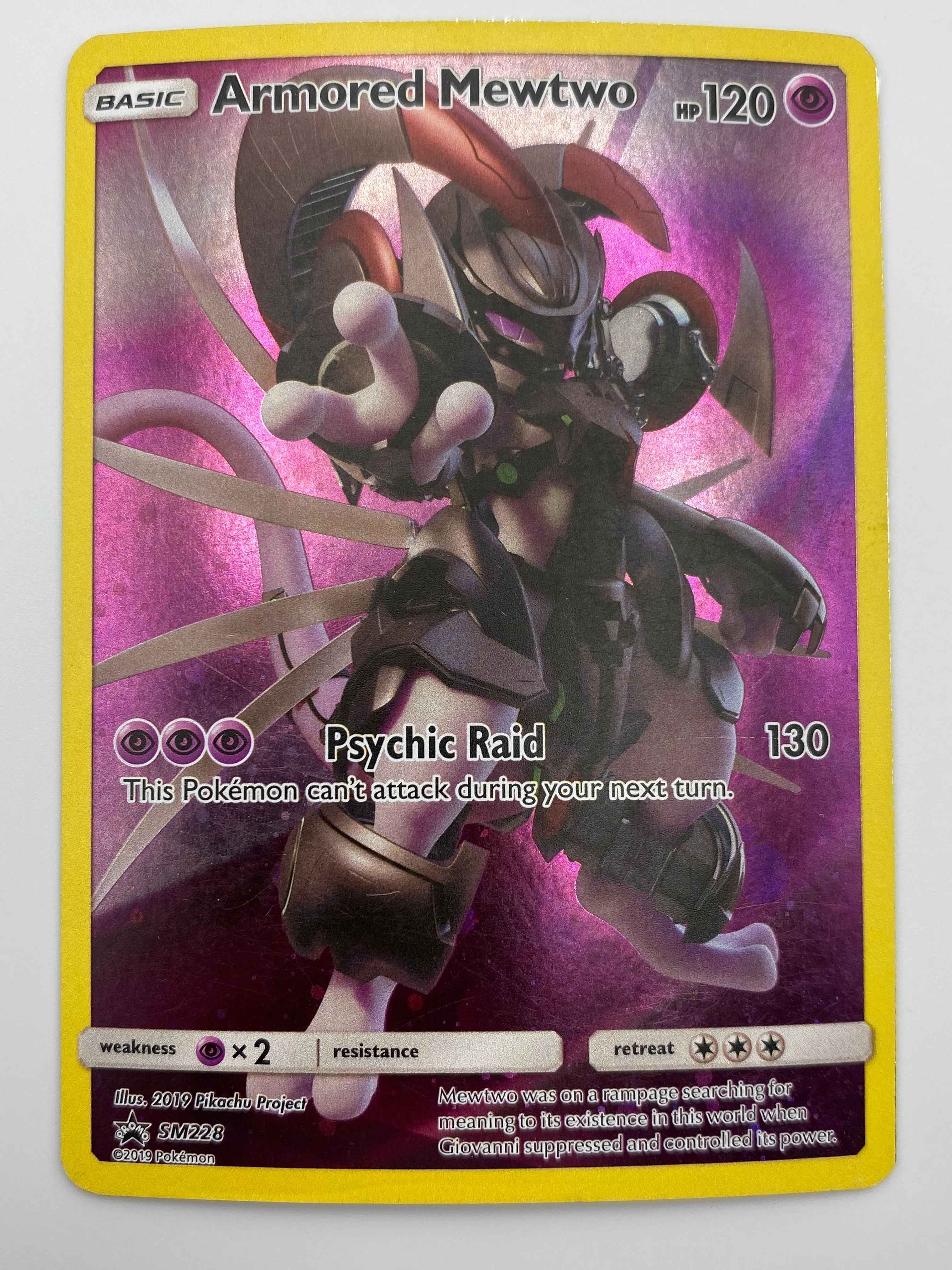 Armored Mewtwo Promo Creased