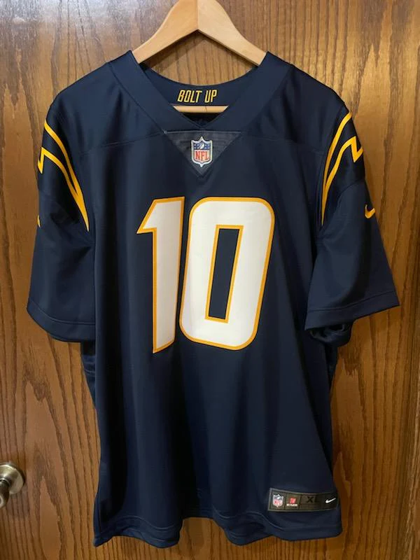 Justin Herbert Autograph Chargers Jersey Fanatics COA - Image 3